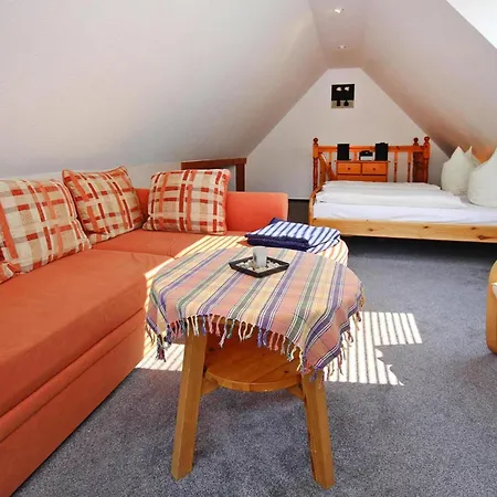 Ferienwohnung, Roebel An Der Mueritz アパート *